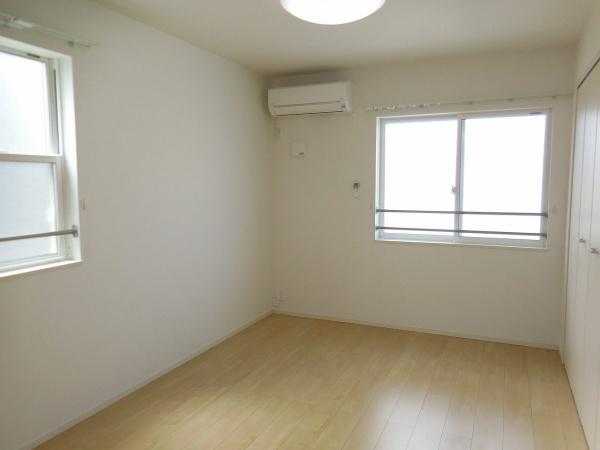 鳥取市湖山町東２丁目のアパート