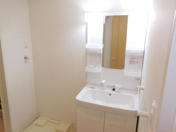 鳥取市湖山町東２丁目のアパート