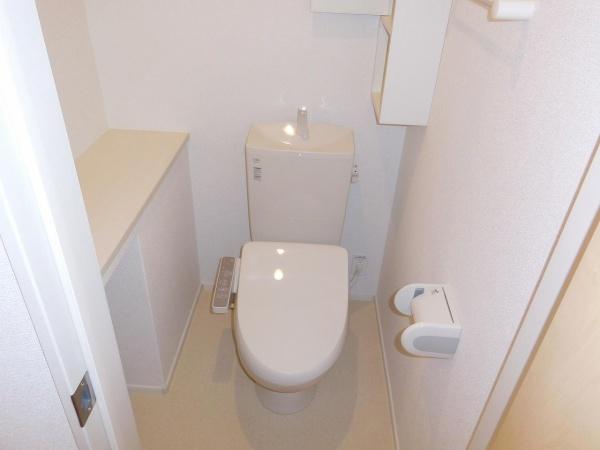 鳥取市湖山町東２丁目のアパート