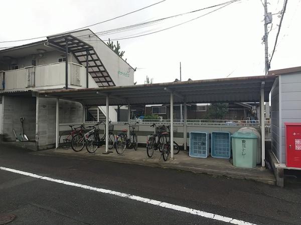 ハイツ　オーク　A棟