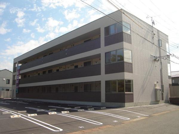 鳥取市南安長３丁目のマンション