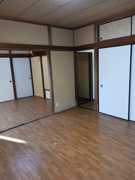 安久谷貸家
