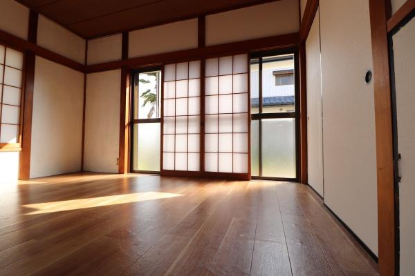 姉崎四ツ堀貸家