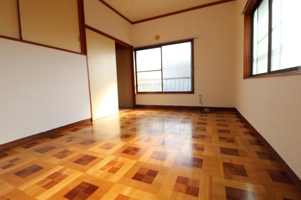 姉崎四ツ堀貸家