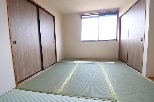 ブランメゾン島野Ｂ