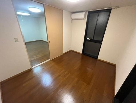 エレミタージュ