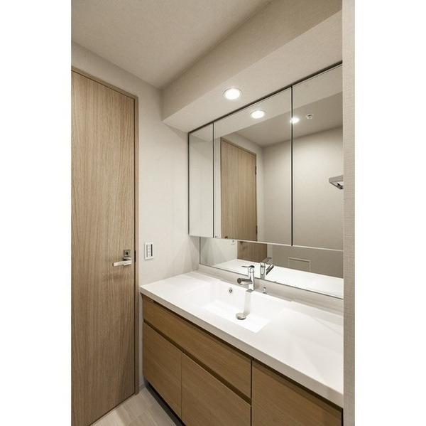 中央区佃３丁目のマンション