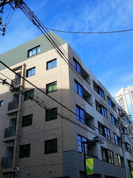 渋谷区初台１丁目のマンション