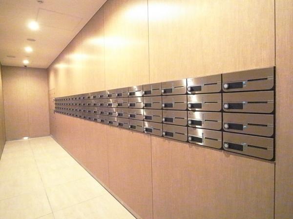 港区六本木３丁目のマンション
