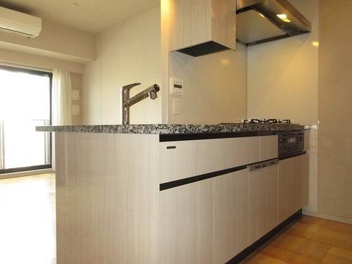 新宿区原町１丁目のマンション