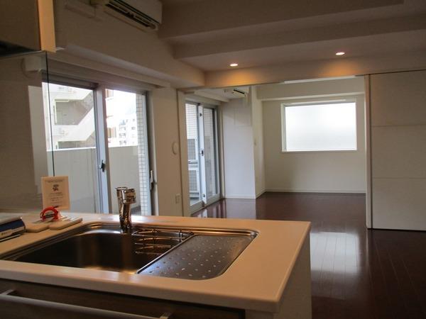 港区高輪１丁目のマンション