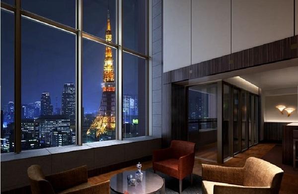 港区三田１丁目のマンション
