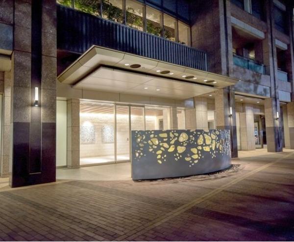 港区三田１丁目のマンション