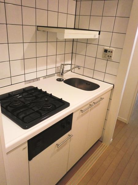 渋谷区東３丁目のマンション