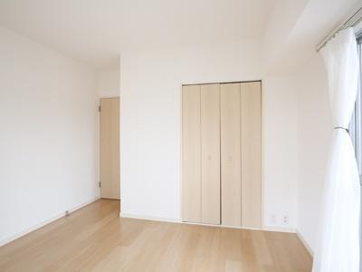 中央区新川２丁目のマンション