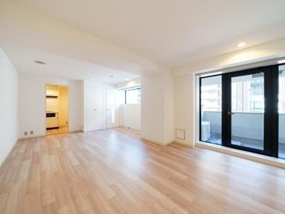 新宿区新宿６丁目のマンション