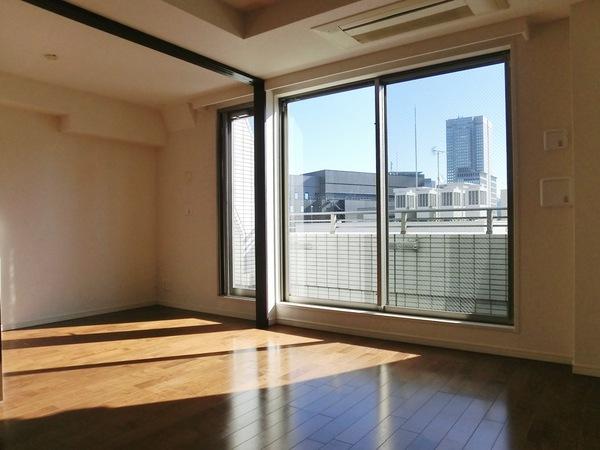 港区赤坂４丁目のマンション