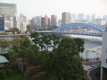 中央区日本橋箱崎町のマンション