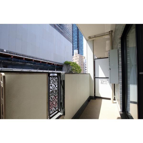 港区三田１丁目のマンション