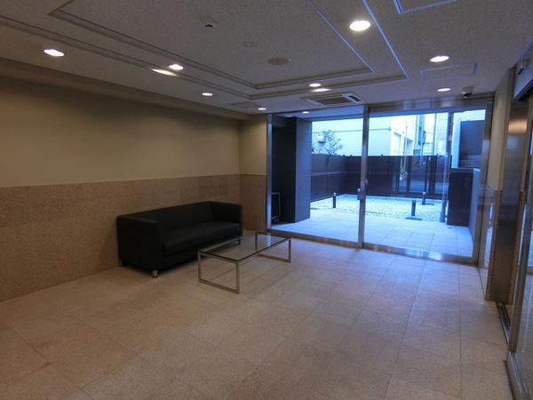 港区赤坂７丁目のマンション