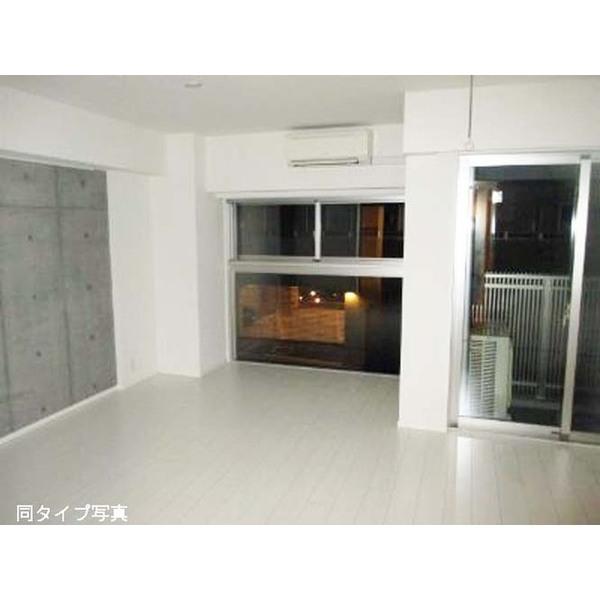 港区六本木５丁目のマンション