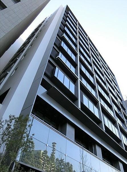 新宿区市谷本村町のマンション