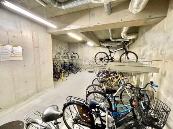 港区赤坂９丁目のマンション