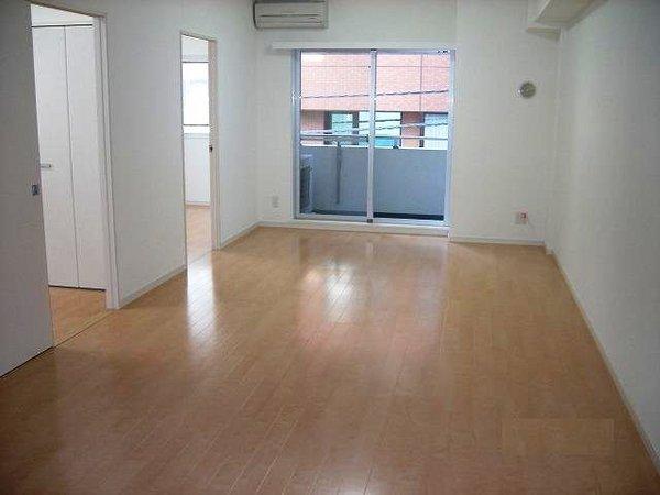 中央区日本橋茅場町３丁目のマンション