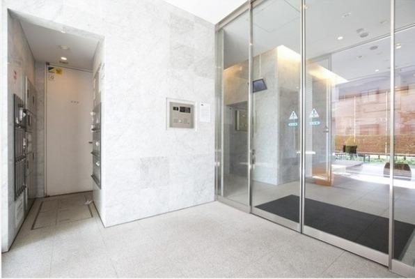 港区三田５丁目のマンション