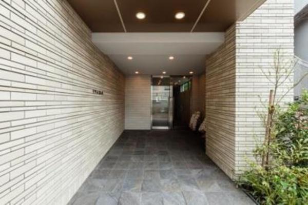 渋谷区富ヶ谷２丁目のマンション