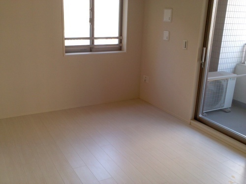 千代田区神田小川町２丁目のマンション