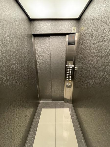 渋谷区神宮前１丁目のマンション