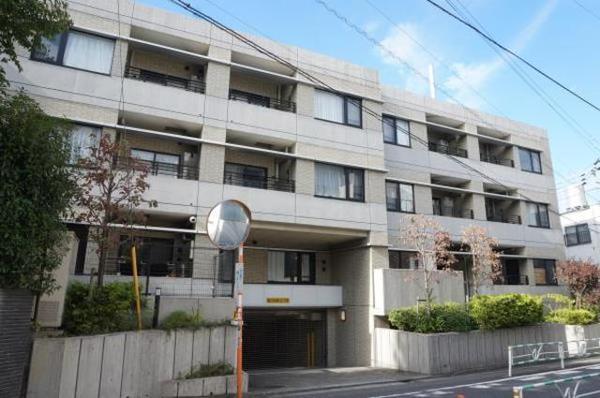渋谷区上原３丁目のマンション