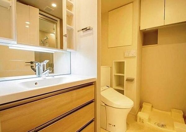 港区西新橋３丁目のマンション