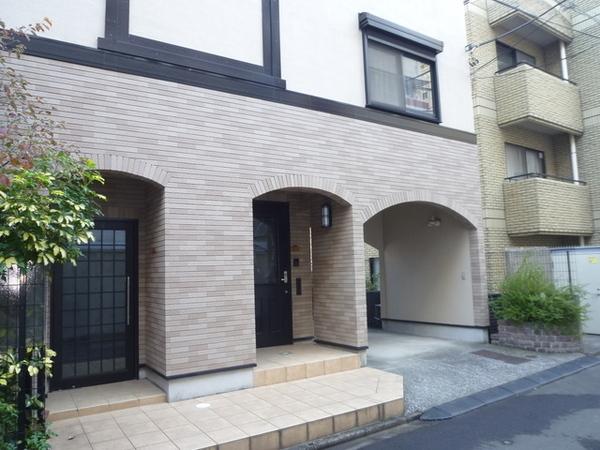 港区白金台５丁目のアパート