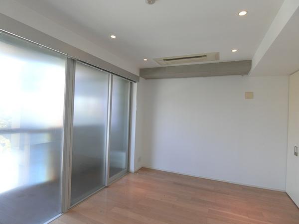 港区南麻布５丁目のマンション