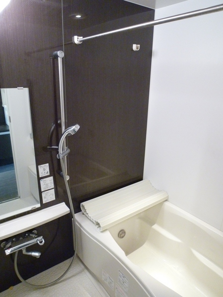 中央区新川２丁目のマンション