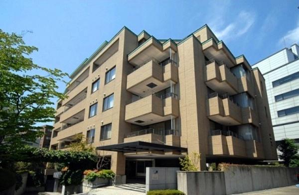 港区北青山２丁目のマンション