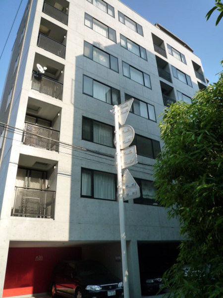 中央区日本橋浜町３丁目のマンション