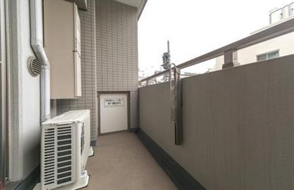 中央区八丁堀３丁目のマンション