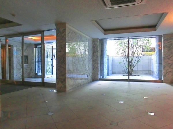 港区赤坂４丁目のマンション