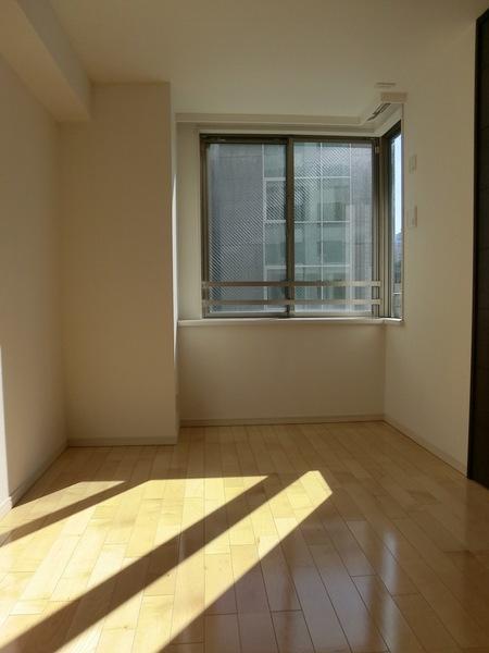 港区赤坂４丁目のマンション