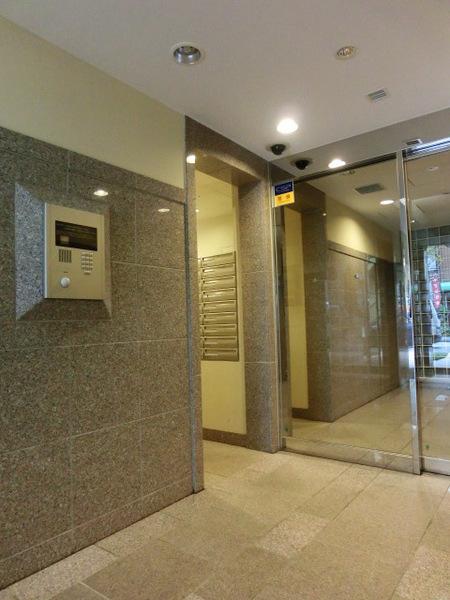 千代田区西神田１丁目のマンション