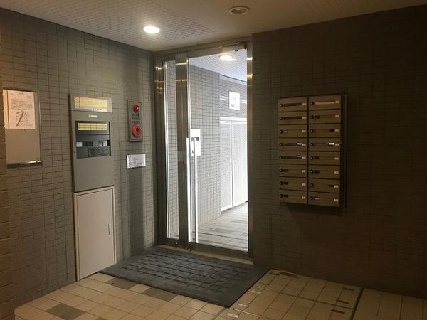 中央区八丁堀３丁目のマンション