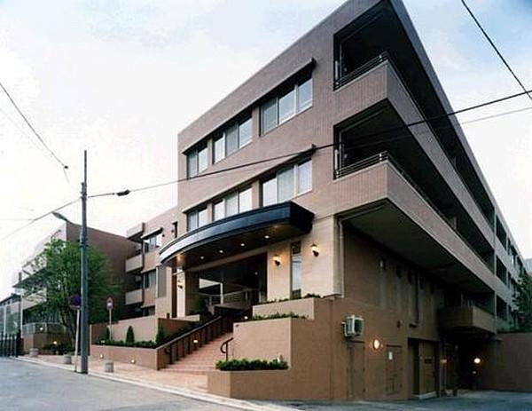 渋谷区富ヶ谷２丁目のマンション