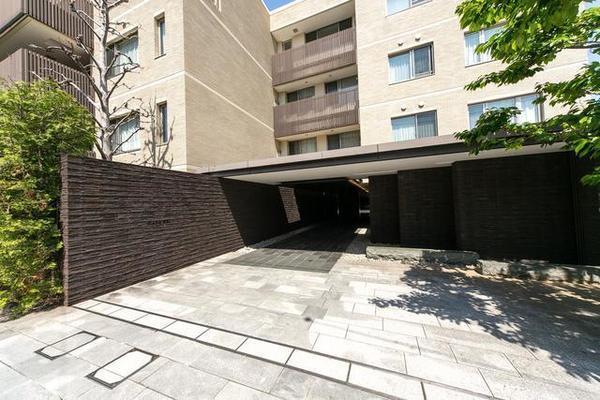 港区高輪４丁目のマンション
