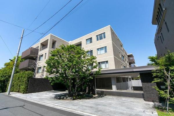 港区高輪４丁目のマンション