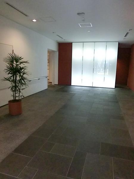 千代田区神田練塀町のマンション