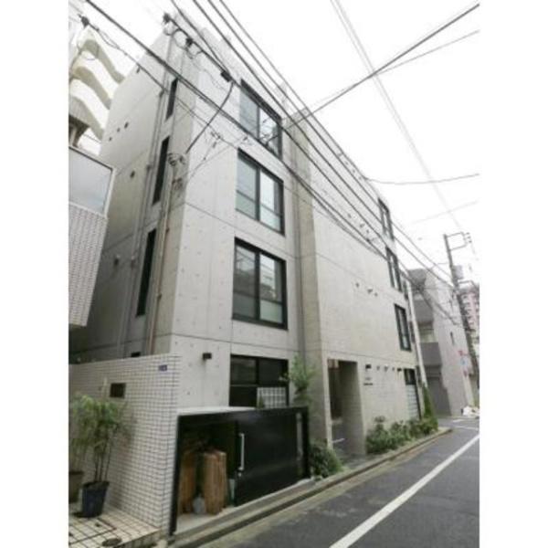 港区三田５丁目のマンション