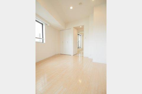 渋谷区東３丁目のマンション
